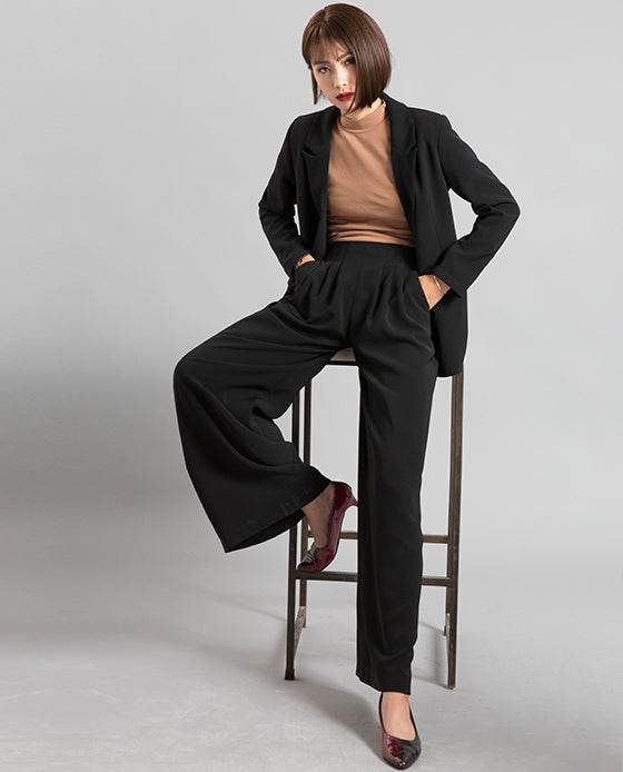 Khoác lên mình bộ blazer, bạn có thể trò chuyện với bất kỳ ai! - Hity