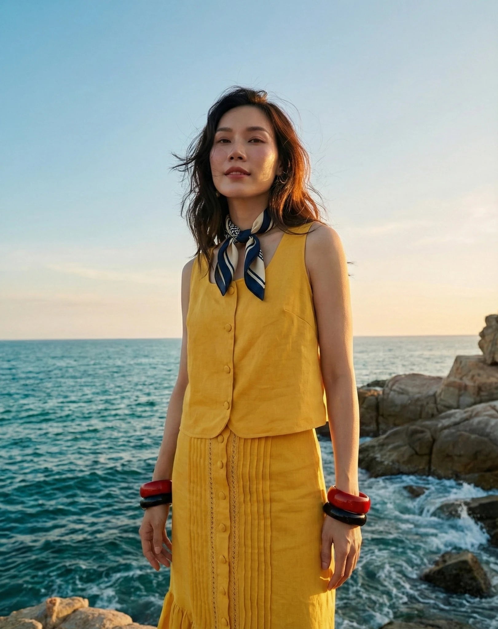 Áo croptop sát nách cổ vuông linen vàng thời trang Hity 