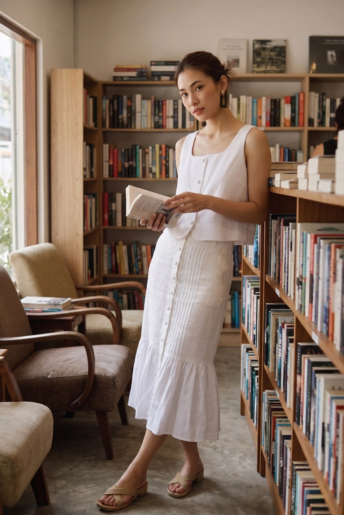 Áo croptop cổ vuông linen trắng thời trang Hity