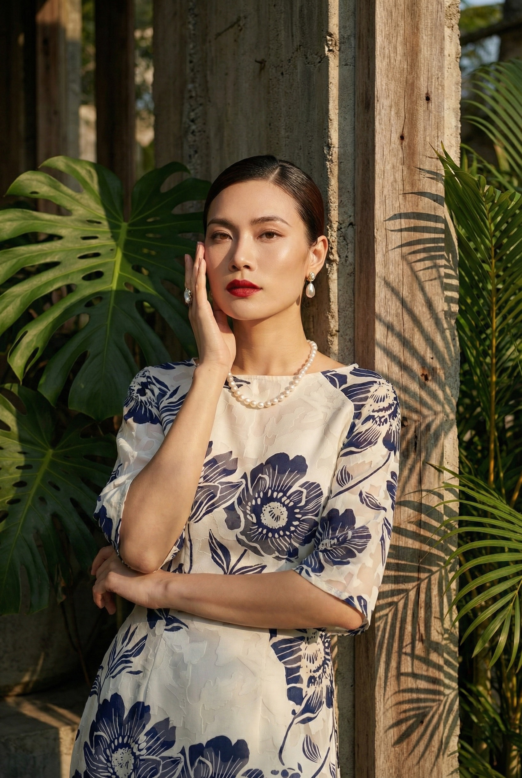 Áo dài cổ thuyền hoa mẫu đơn thời trang Hity