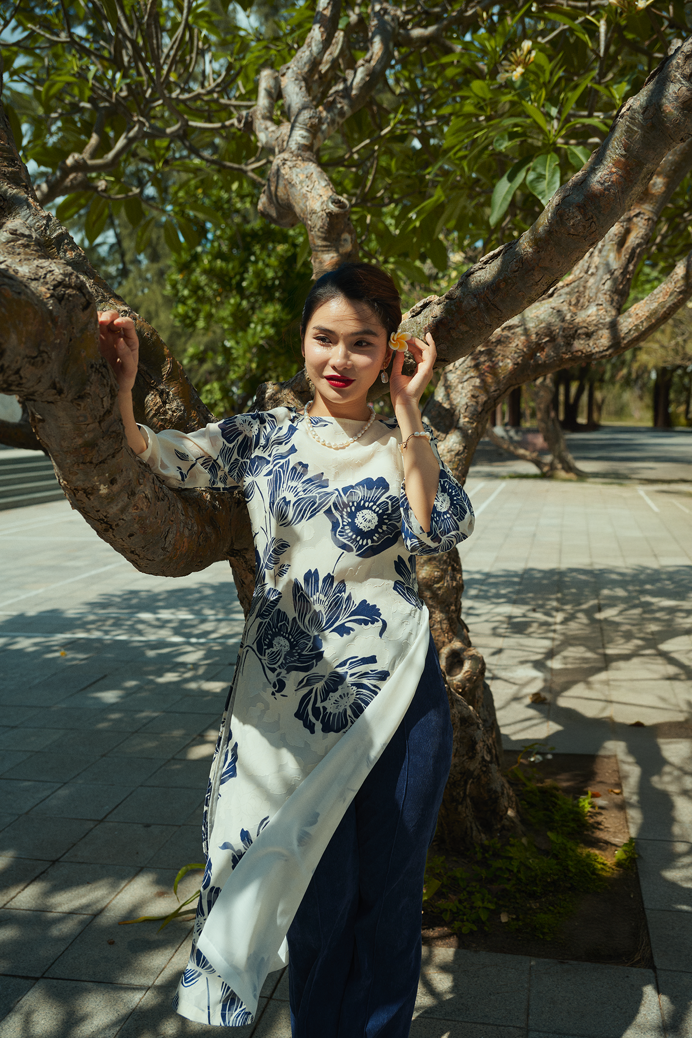 Áo dài hoa cổ thuyền thời trang Hity