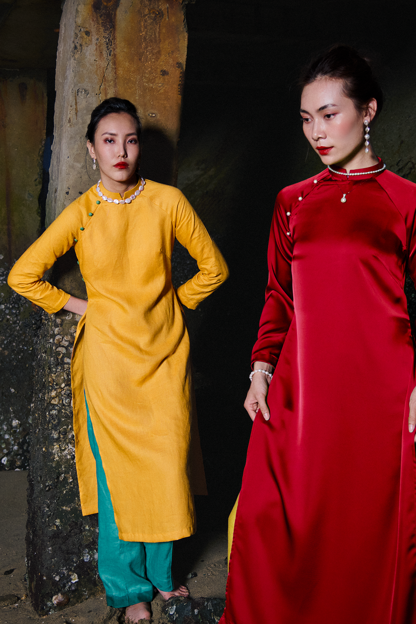 Áo dài linen vàng suông tay raglan thời trang Hity