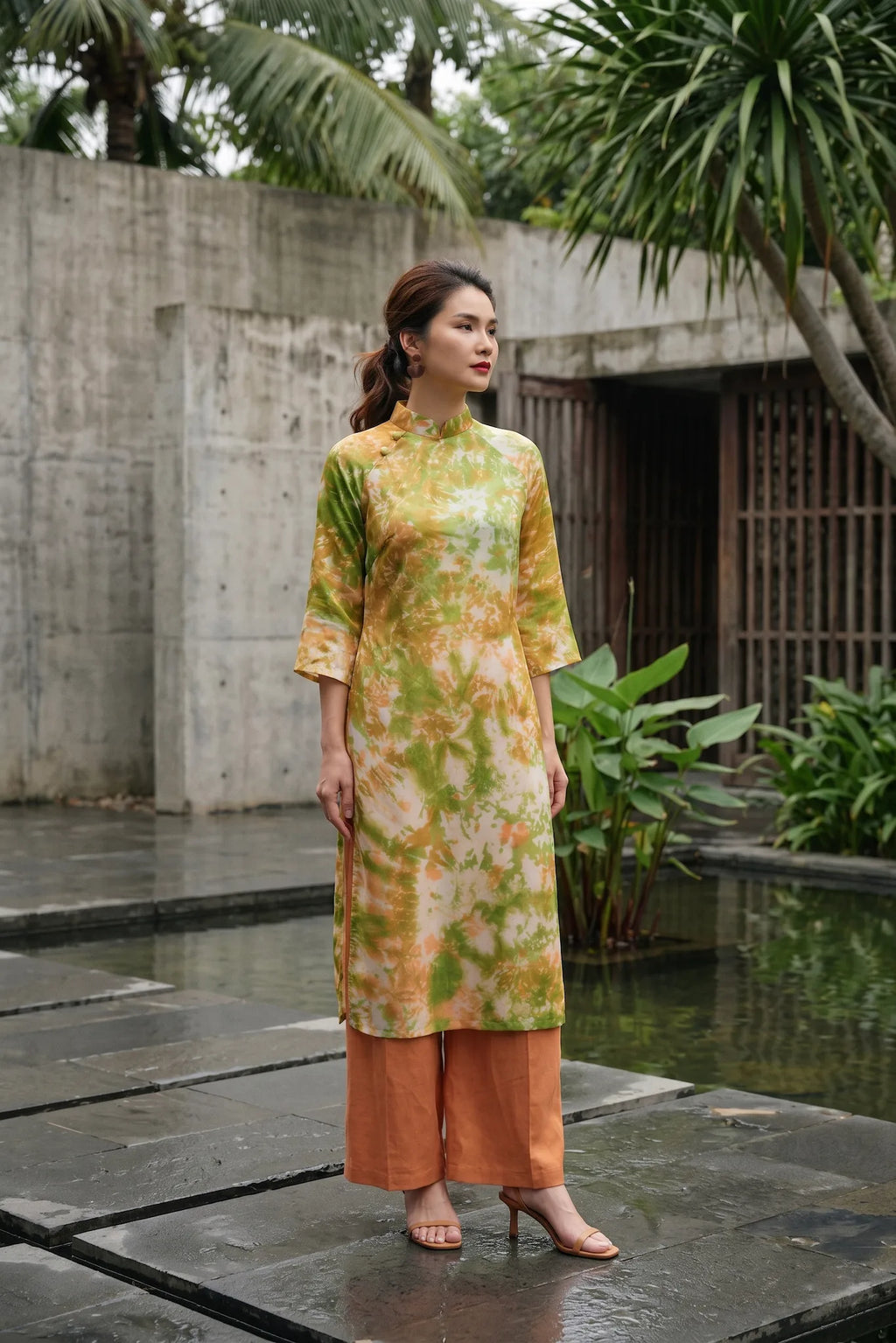 Áo dài lụa tơ tằm nhuộm loang tiedye thời trang Hity