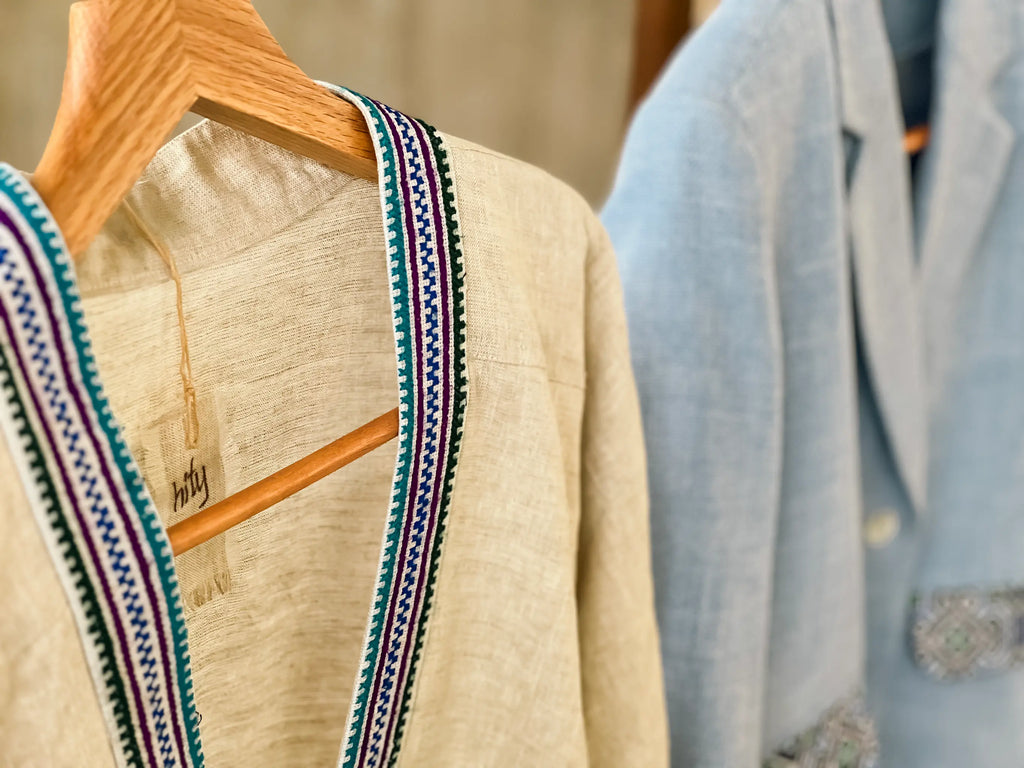 Áo khoác Nhật Bình linen phối thổ cẩm thời trang Hity