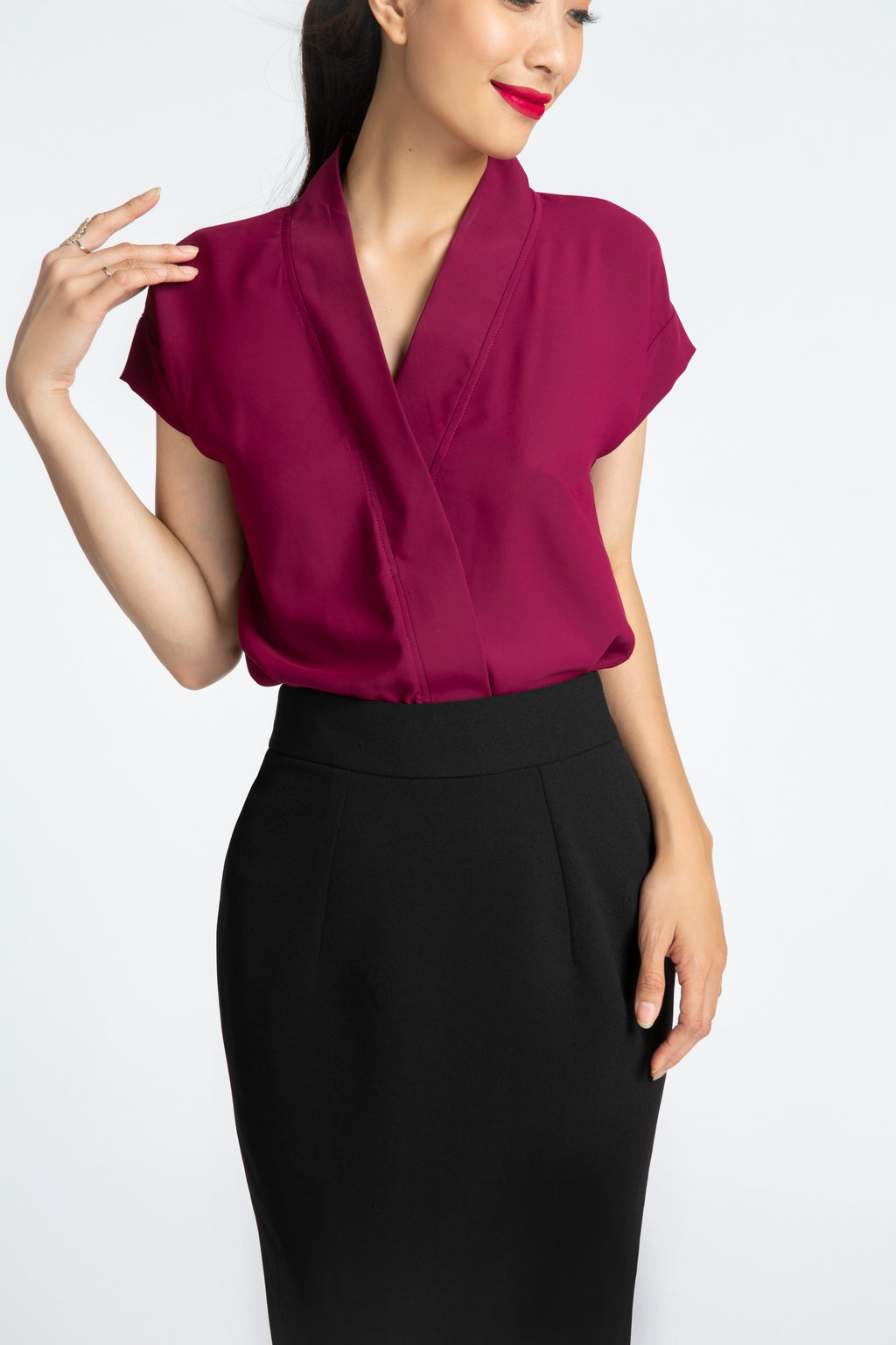 Áo kiểu cổ V đỏ mận thời trang Hity