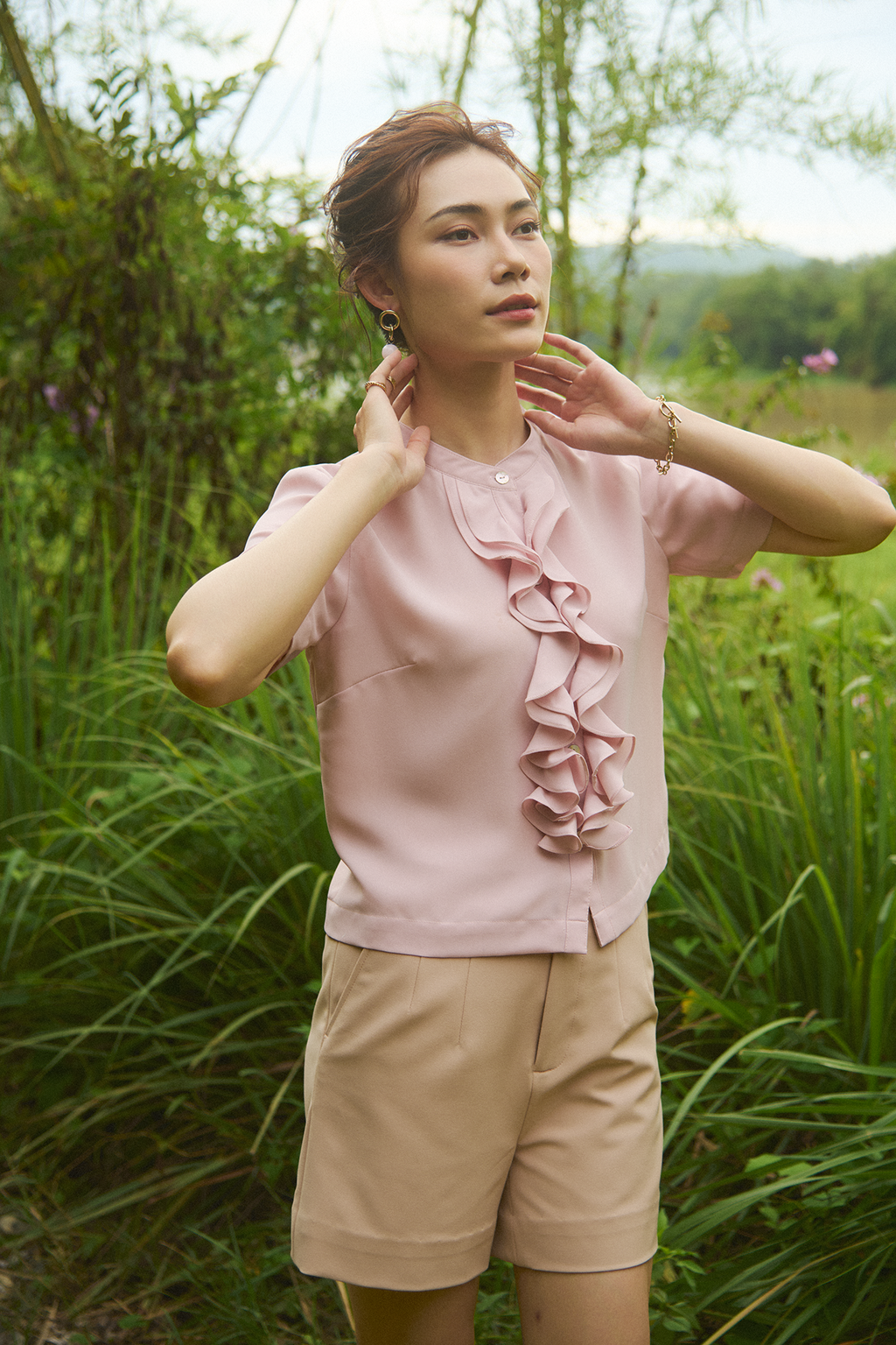 Áo sơ mi nữ tay ngắn phối bèo nhún pastel Thời trang Hity