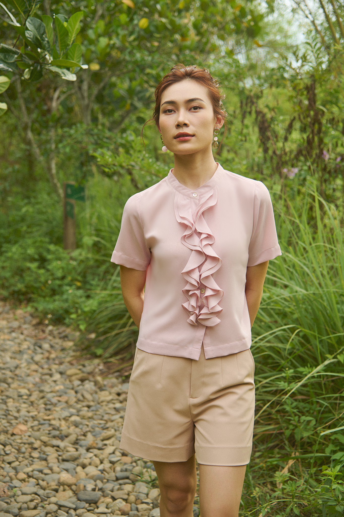 Áo sơ mi nữ tay ngắn phối bèo nhún pastel Thời trang Hity