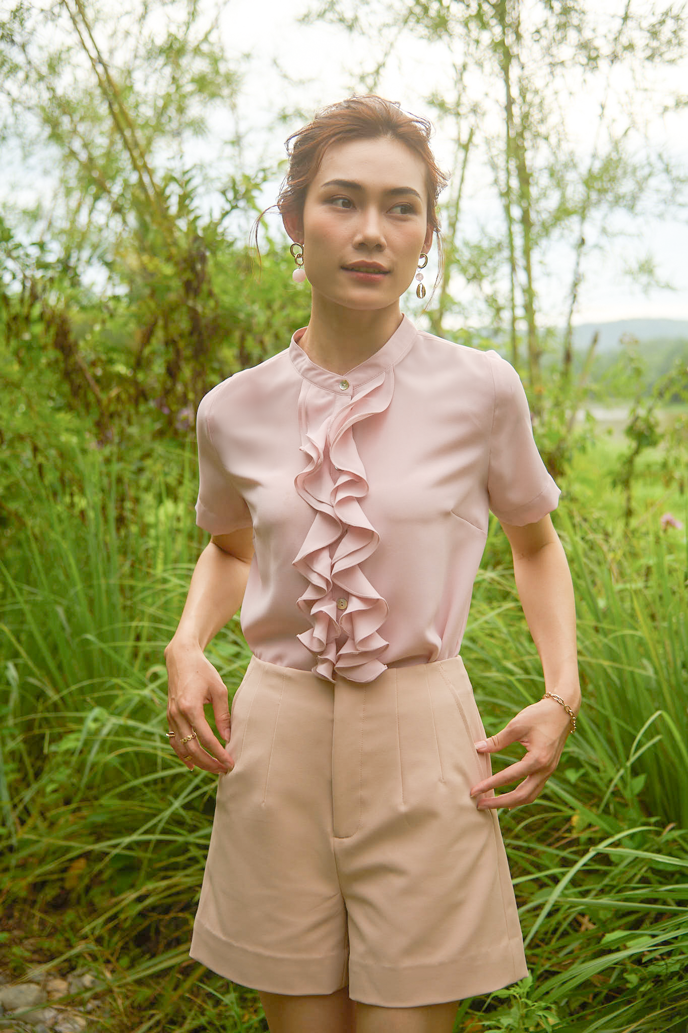 Áo sơ mi nữ tay ngắn phối bèo nhún pastel Thời trang Hity