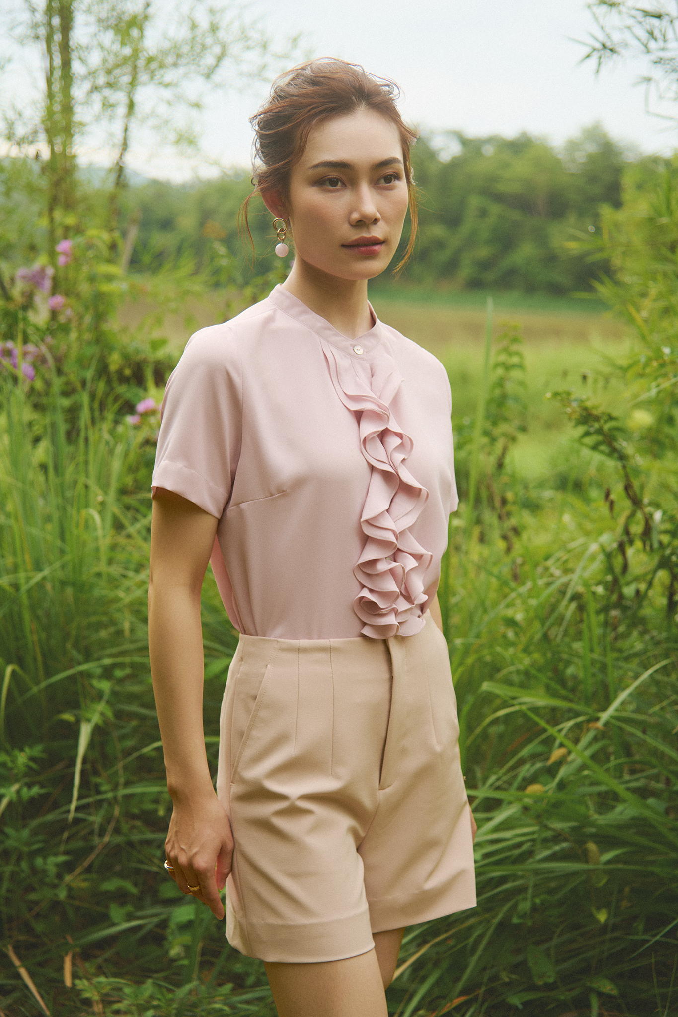 Áo sơ mi nữ tay ngắn phối bèo nhún pastel Thời trang Hity