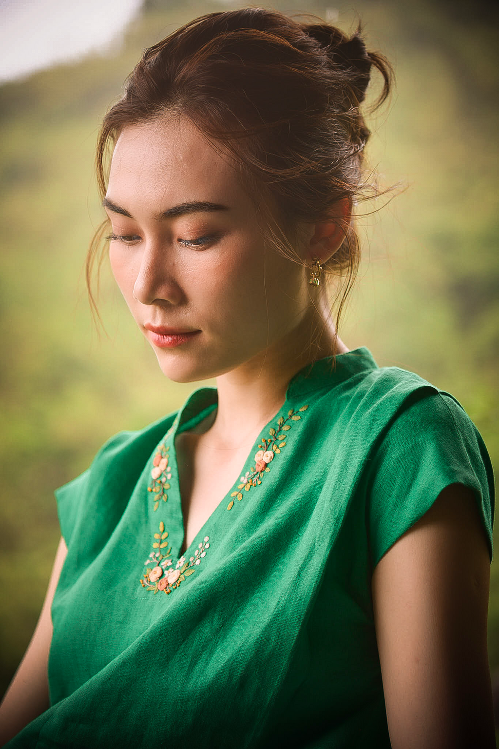 Áo bo linen thêu tay thời trang Hity