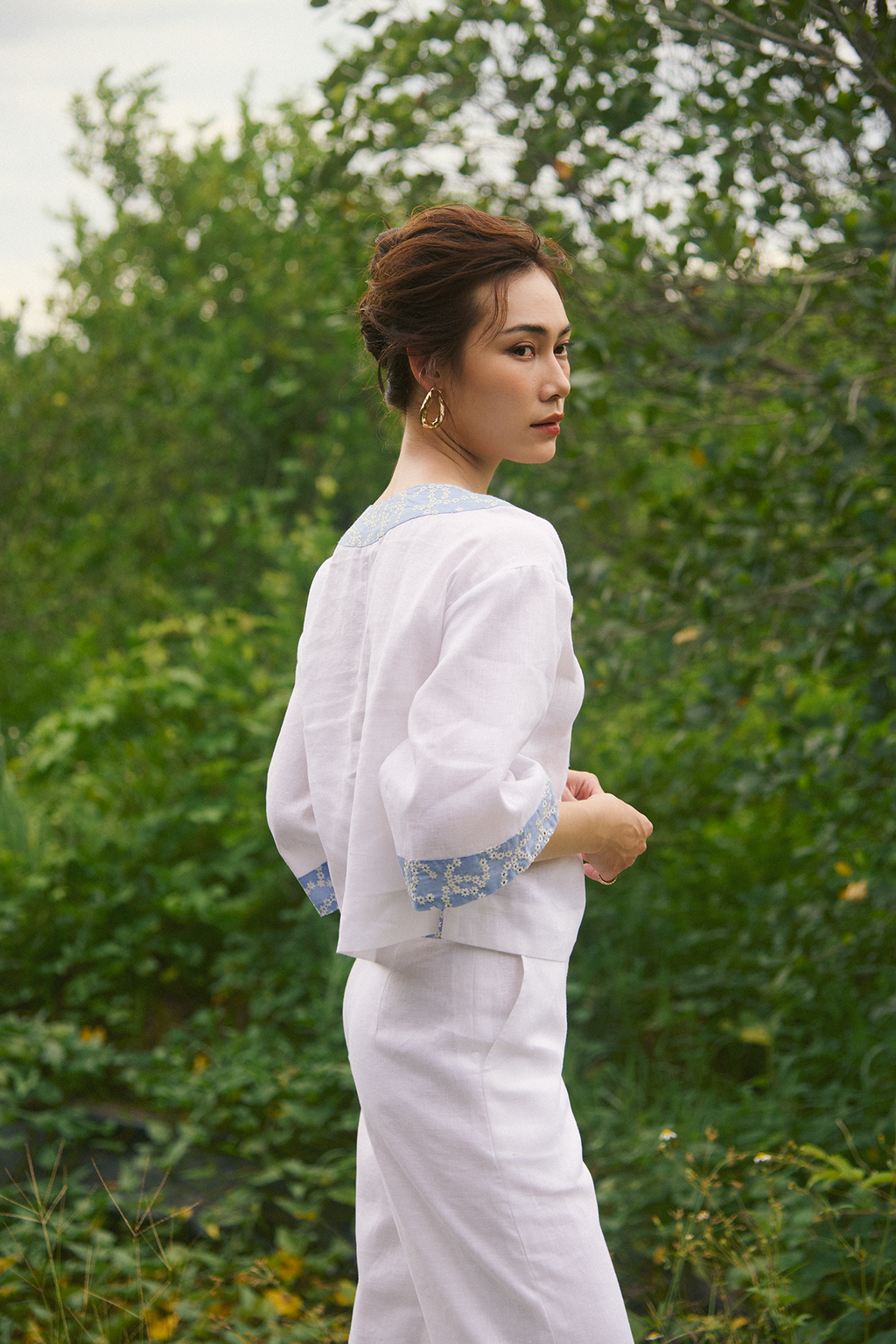 Áo kiểu suông linen thêu thời trang Hity