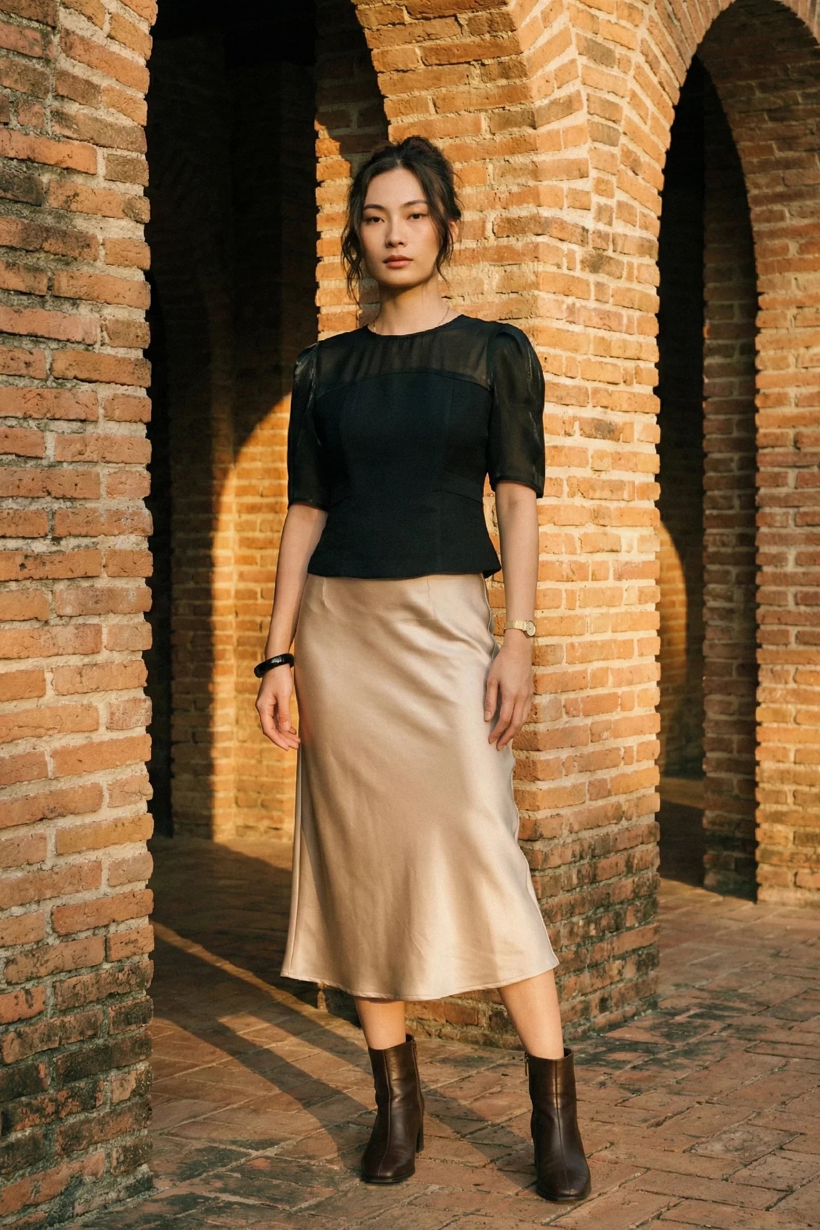 Áo ôm eo peplum tweed đen thời trang Hity