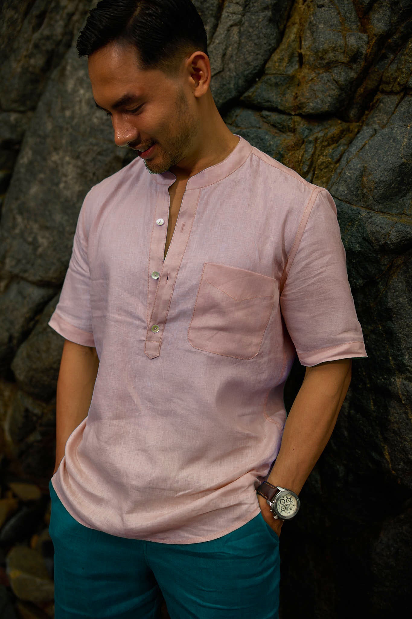 Áo sơ mi cổ trụ tay ngắn linen hồng thời trang Hity