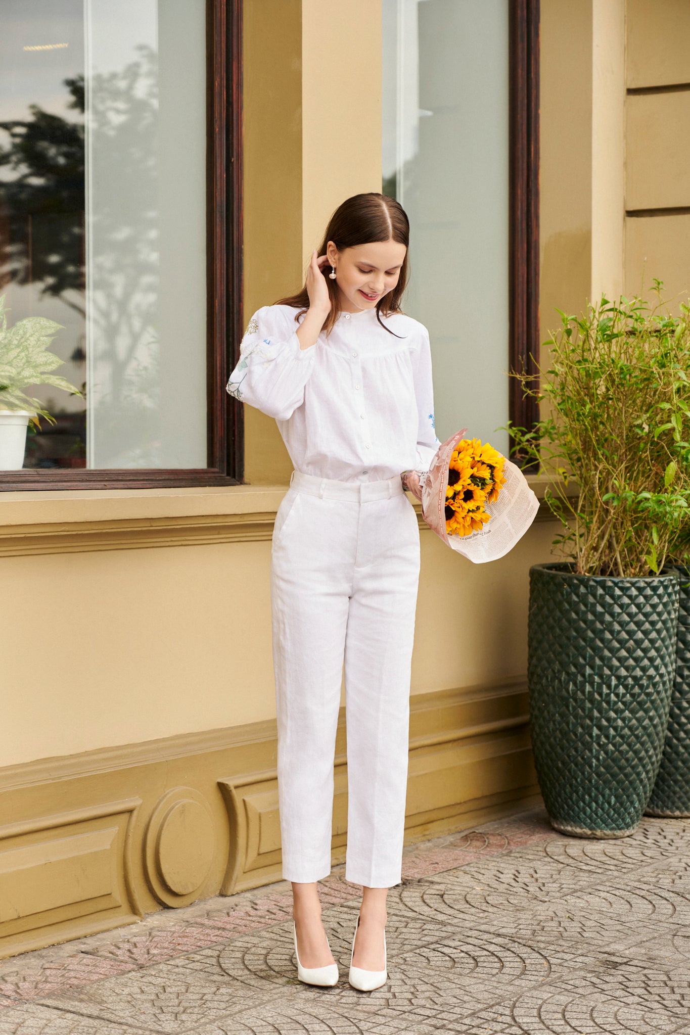 Áo linen trắng thêu tay Mơ thời trang Hity