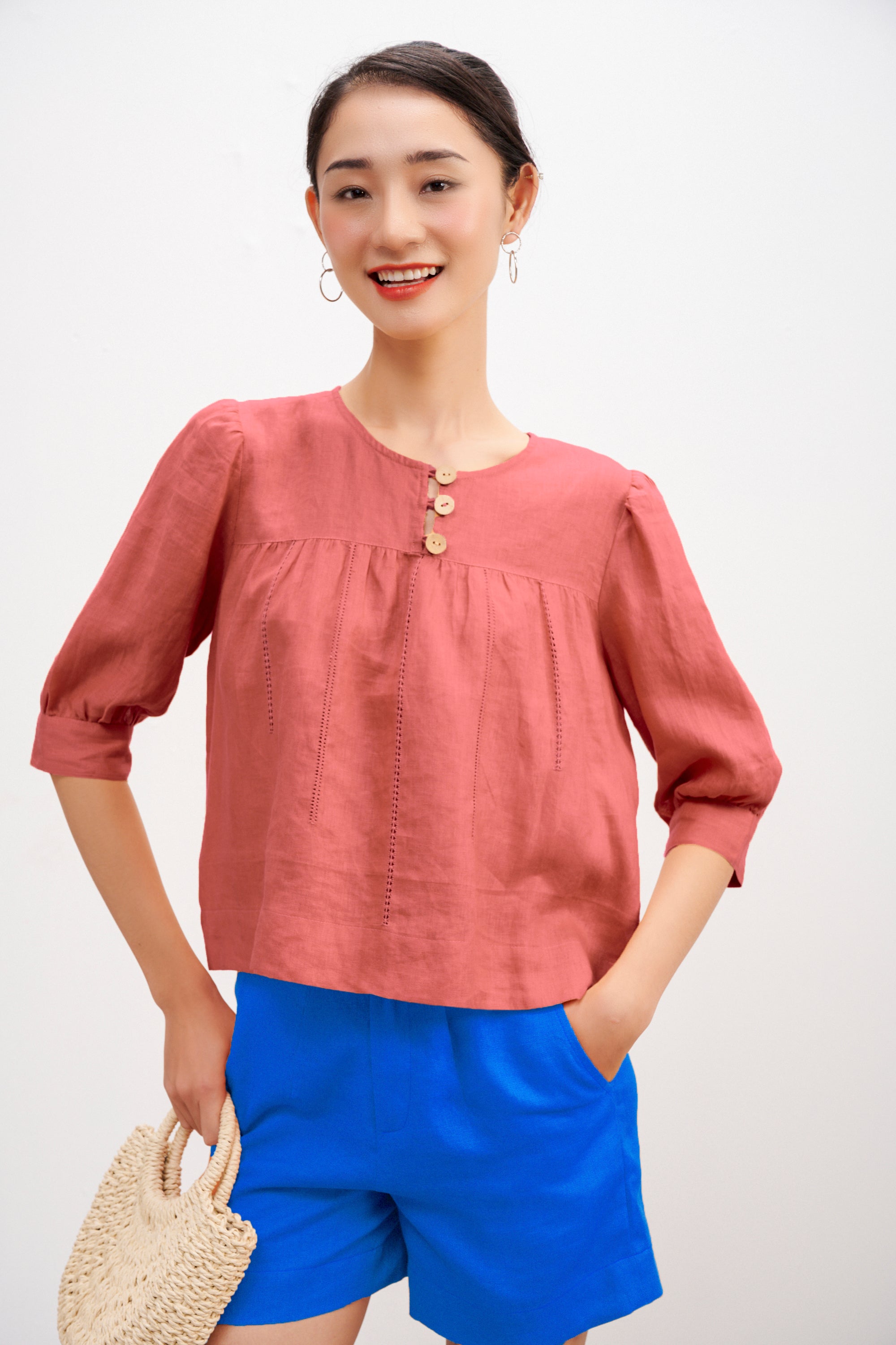 Áo thêu tay se chỉ kéo sợi linen vàng thời trang Hity