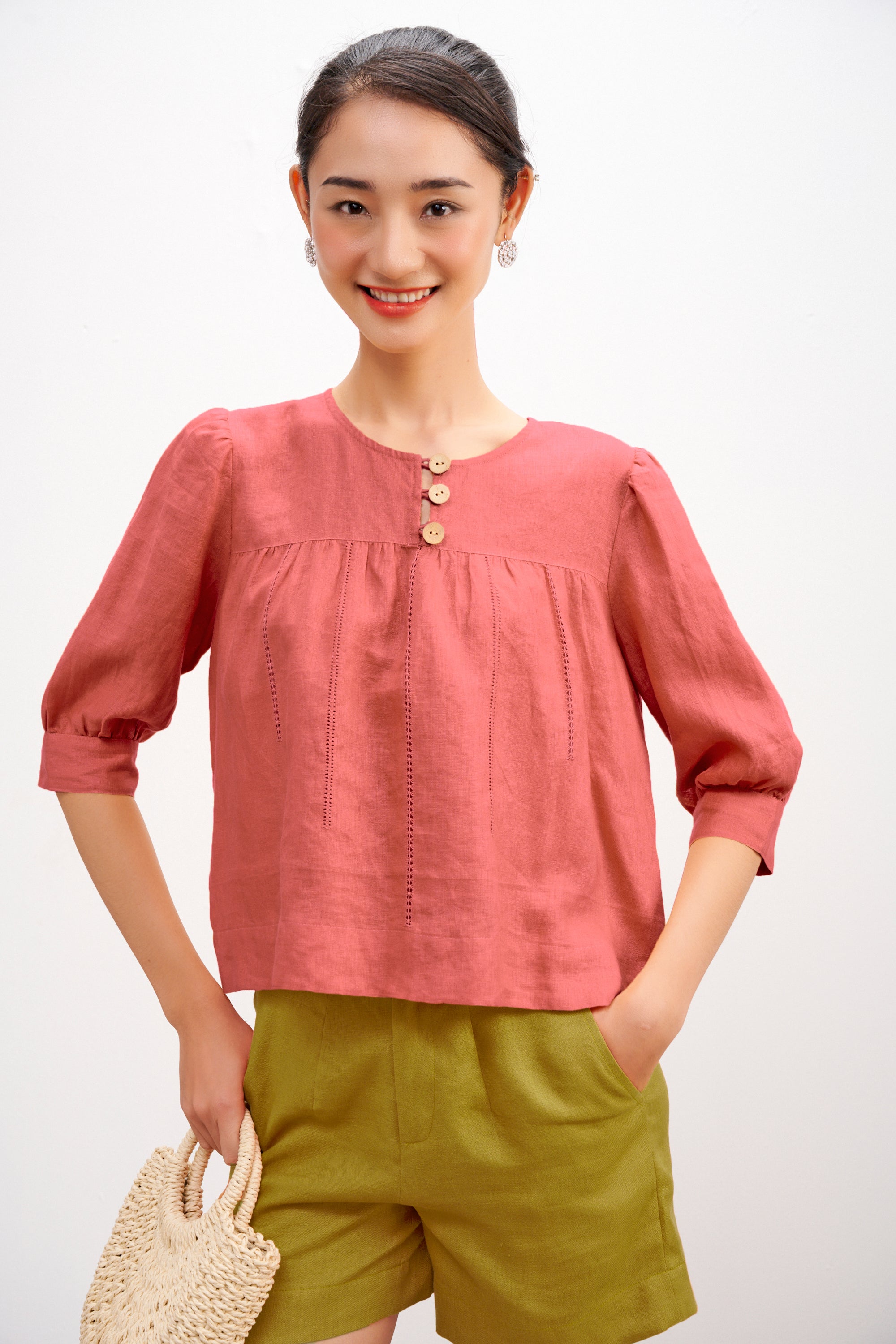 Áo thêu tay se chỉ kéo sợi linen vàng thời trang Hity