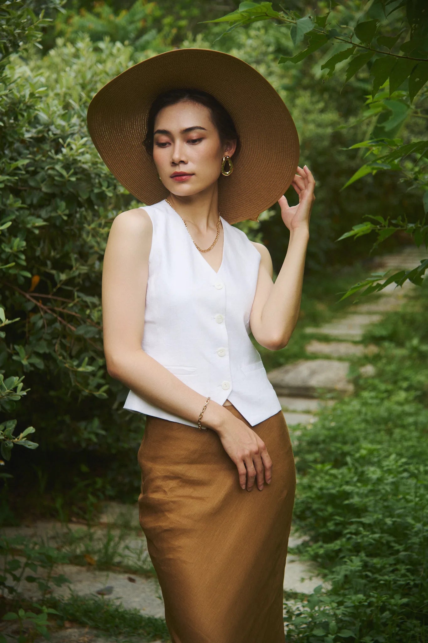 Áo vest ghile linen trắng thời trang Hity
