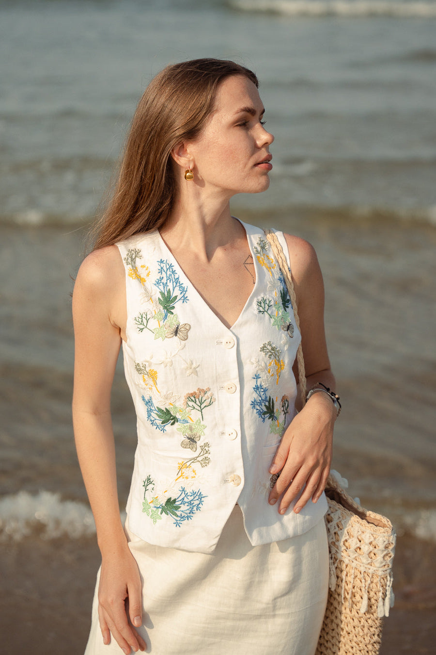 Áo vest linen thêu tay Mơ thời trang Hity