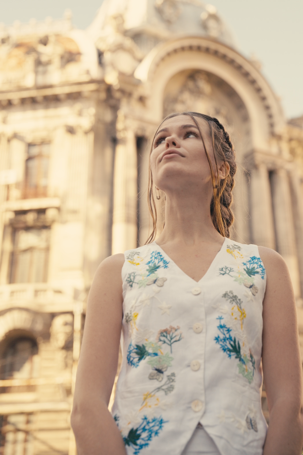 Áo vest linen thêu tay Mơ thời trang Hity