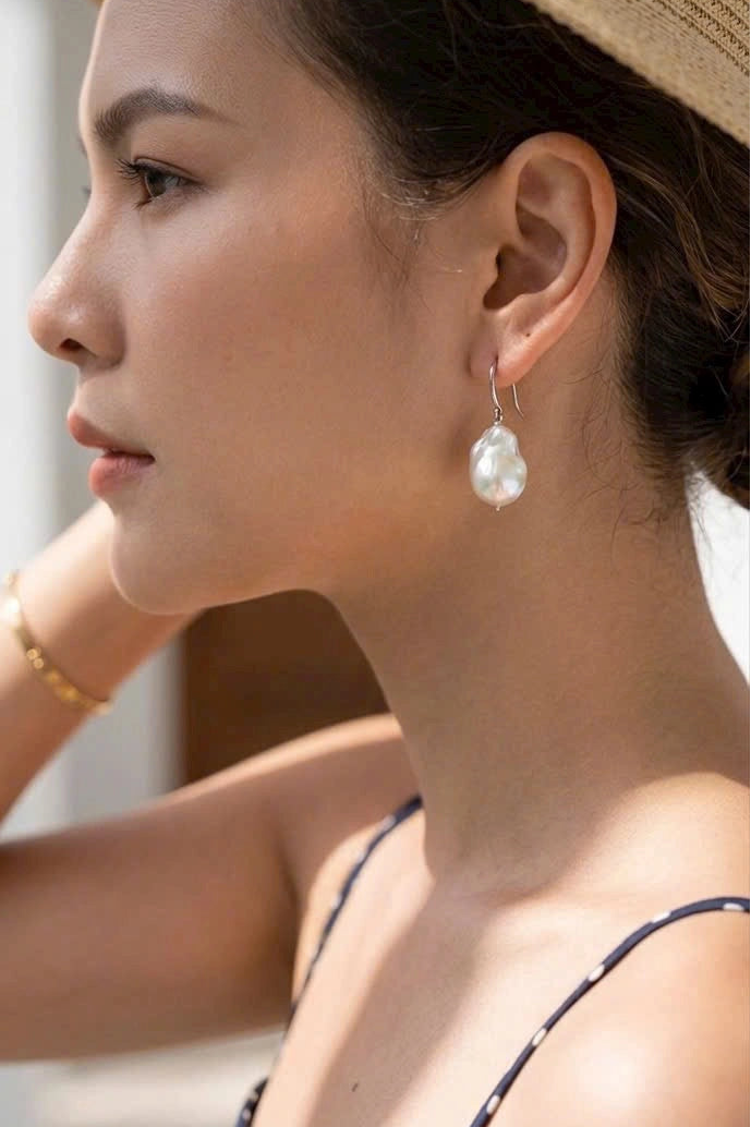 Bông tai ngọc trai dị baroque thời trang Hity