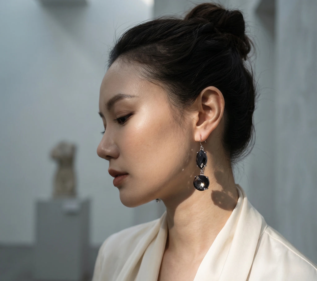 Bông tai pha lê đen thời trang Hity