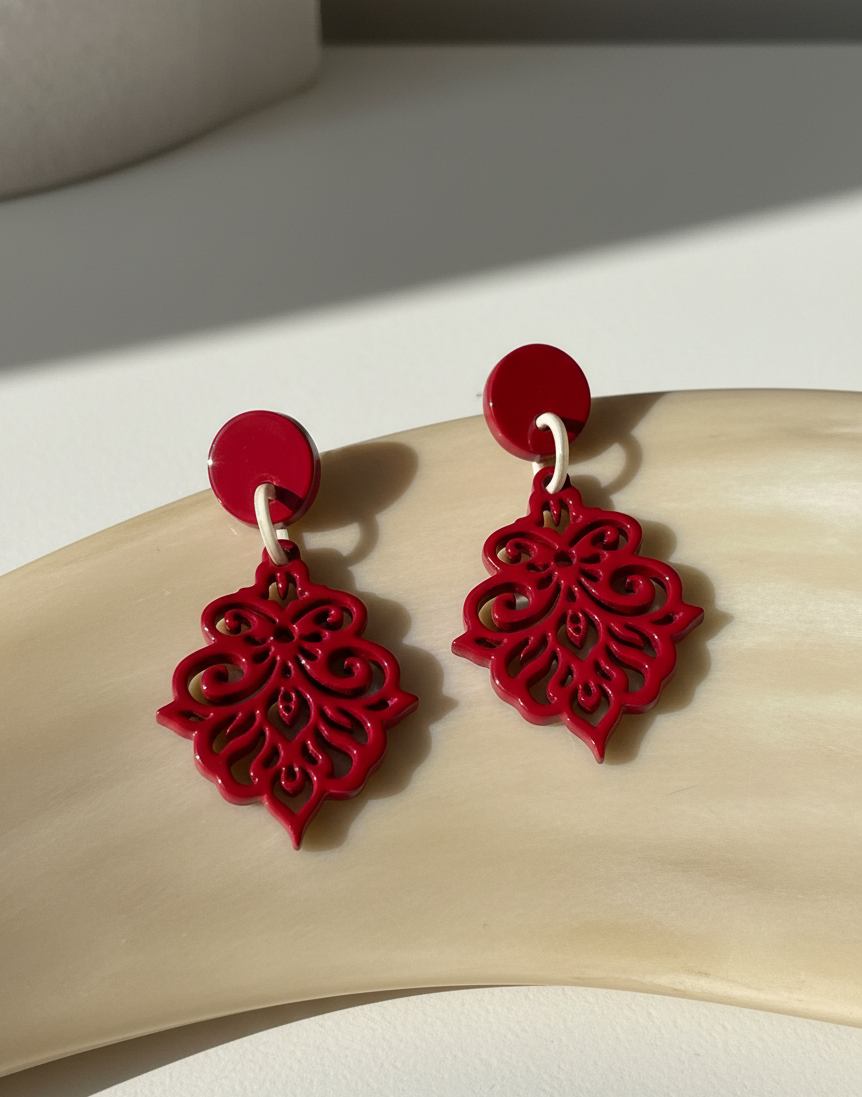 Bông tai sơn mài đỏ hoạ tiết hoa thị thời trang Hity