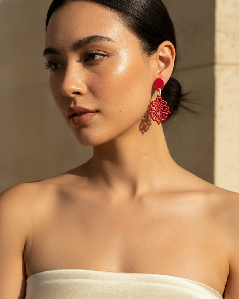 Bông tai sơn mài đỏ hoạ tiết hoa thị thời trang Hity