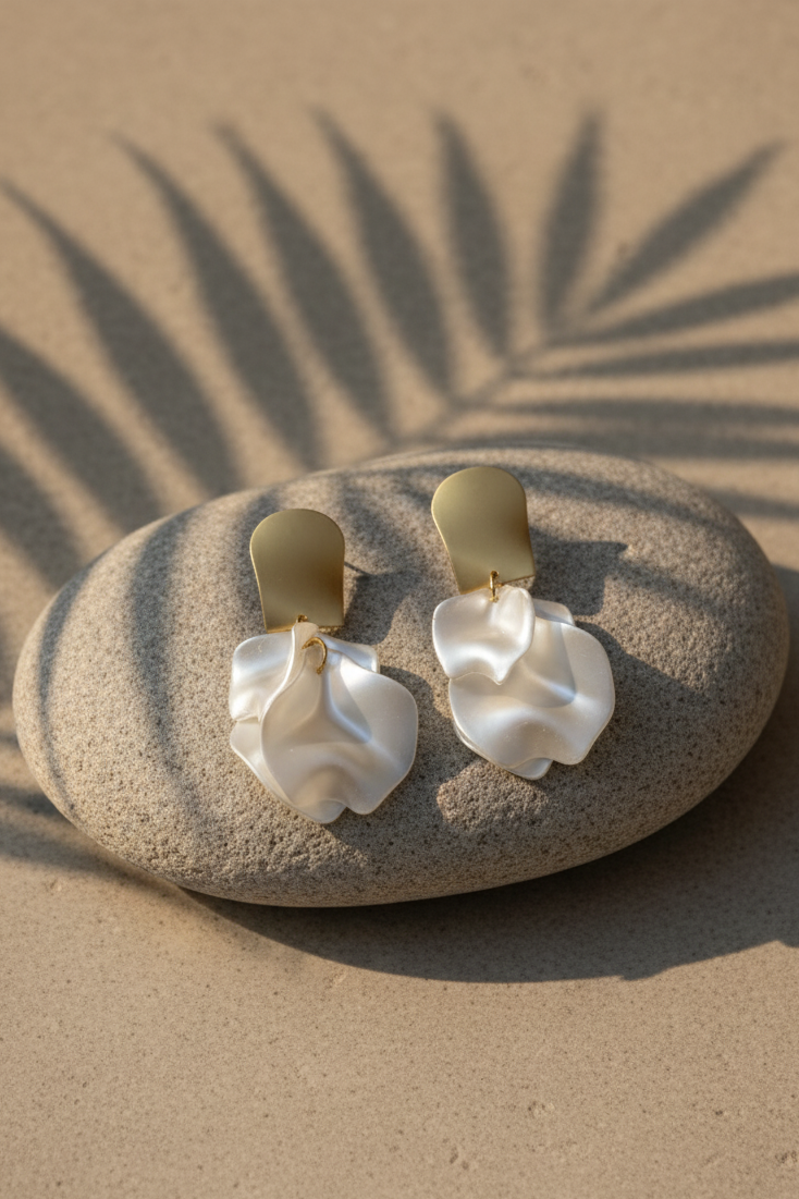 Bông tai statement bảng to màu trắng thời trang Hity