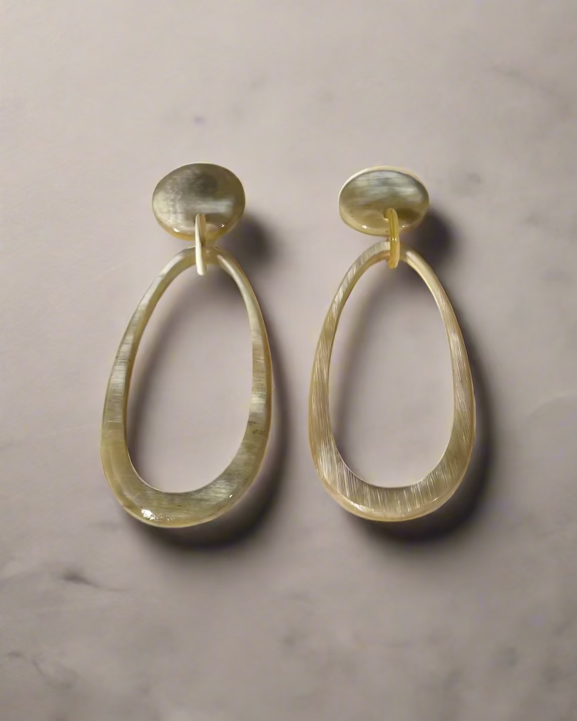 Bông tai sừng trâu hình giọt nước thời trang Hity