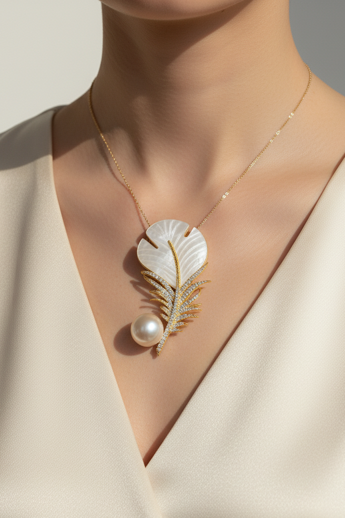 Cài áo xà cừ đính ngọc trai baroque thời trang Hity