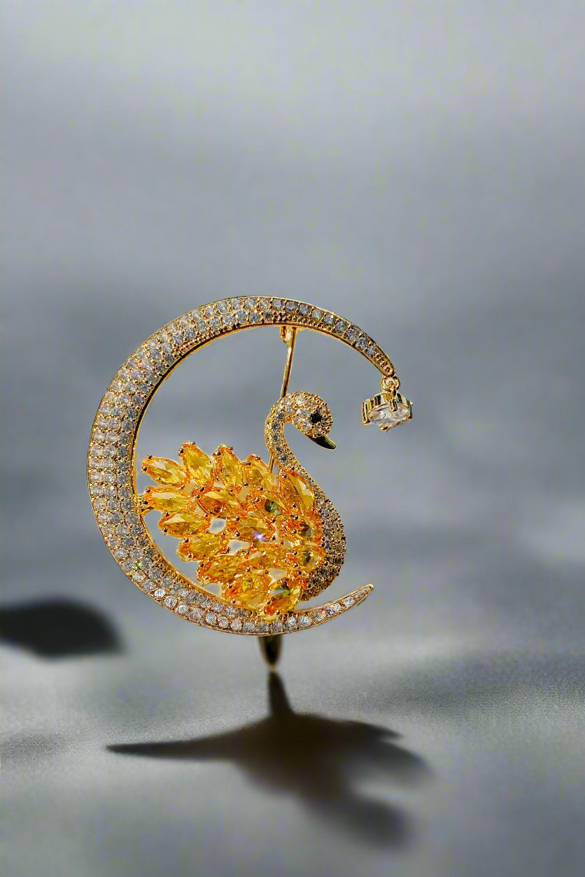 Cài áo thiên nga thời trang Hity