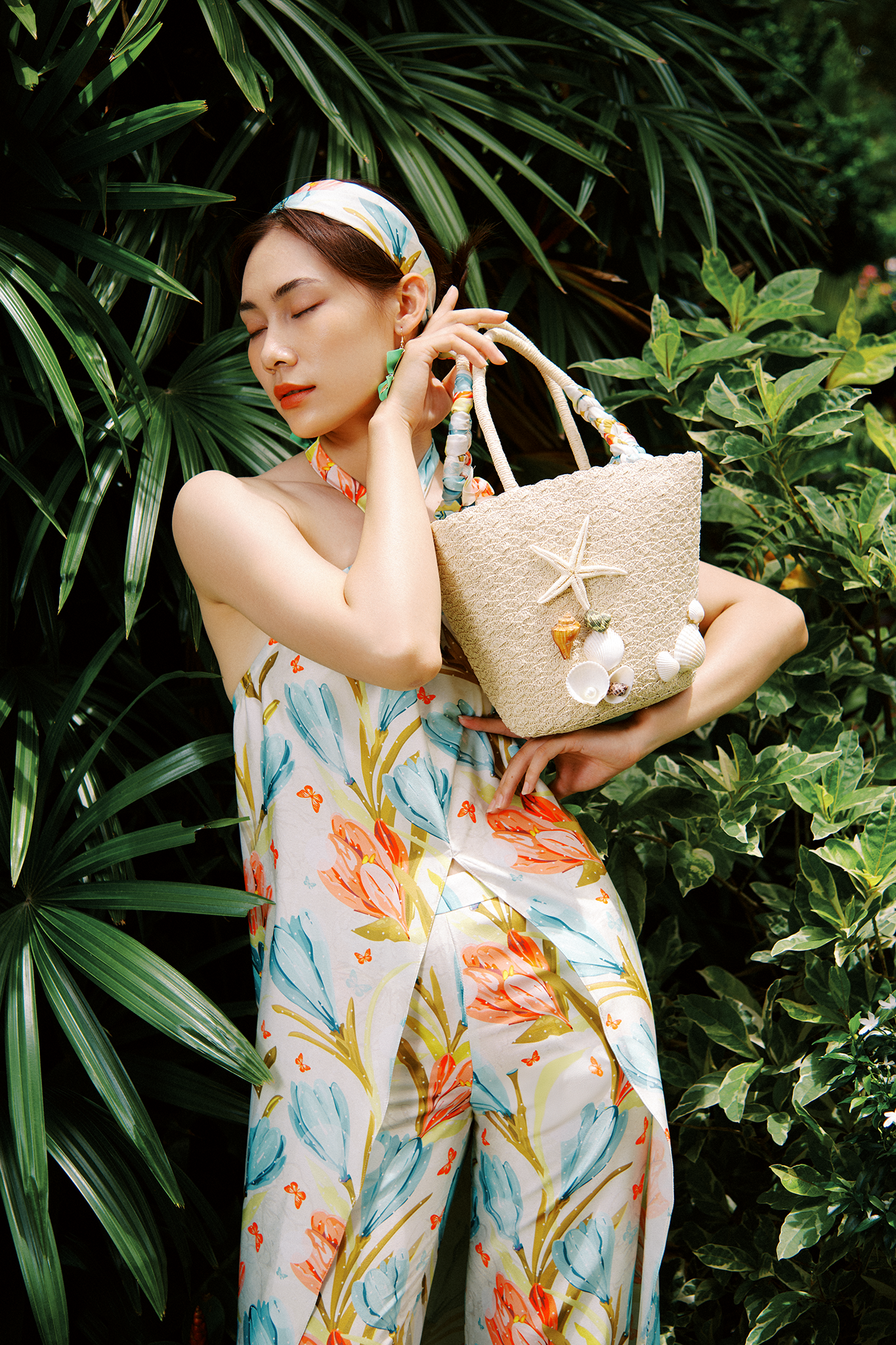 Đầm cổ yếm lụa hoa thời trang Hity