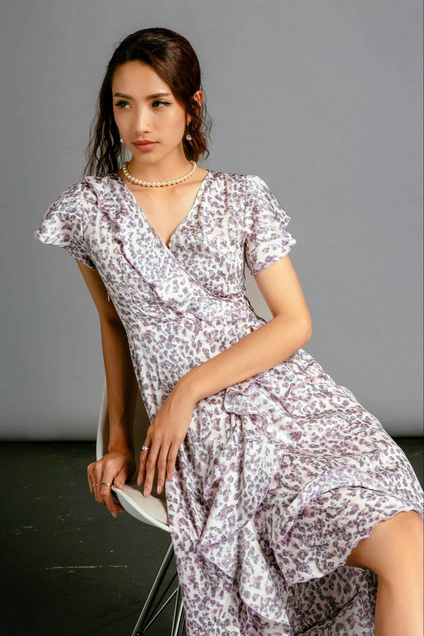 Đầm đắp vạt lụa satin da beo thời trang Hity