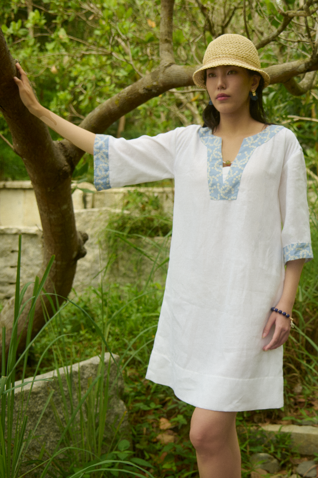 Đầm suông linen trắng phối thêu tay thời trang Hity