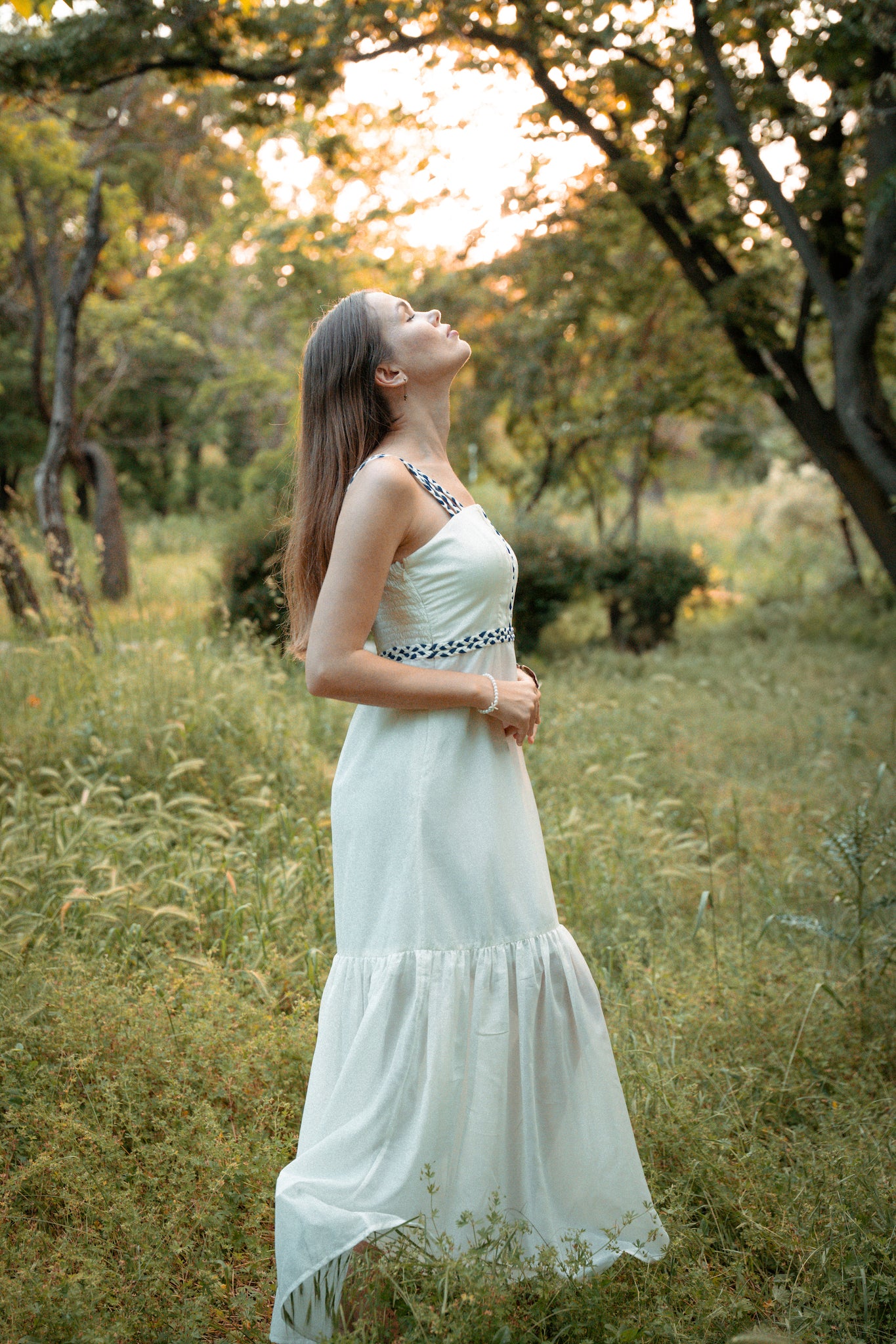 Đầm maxi trắng hai dây cotton thời trang Hity