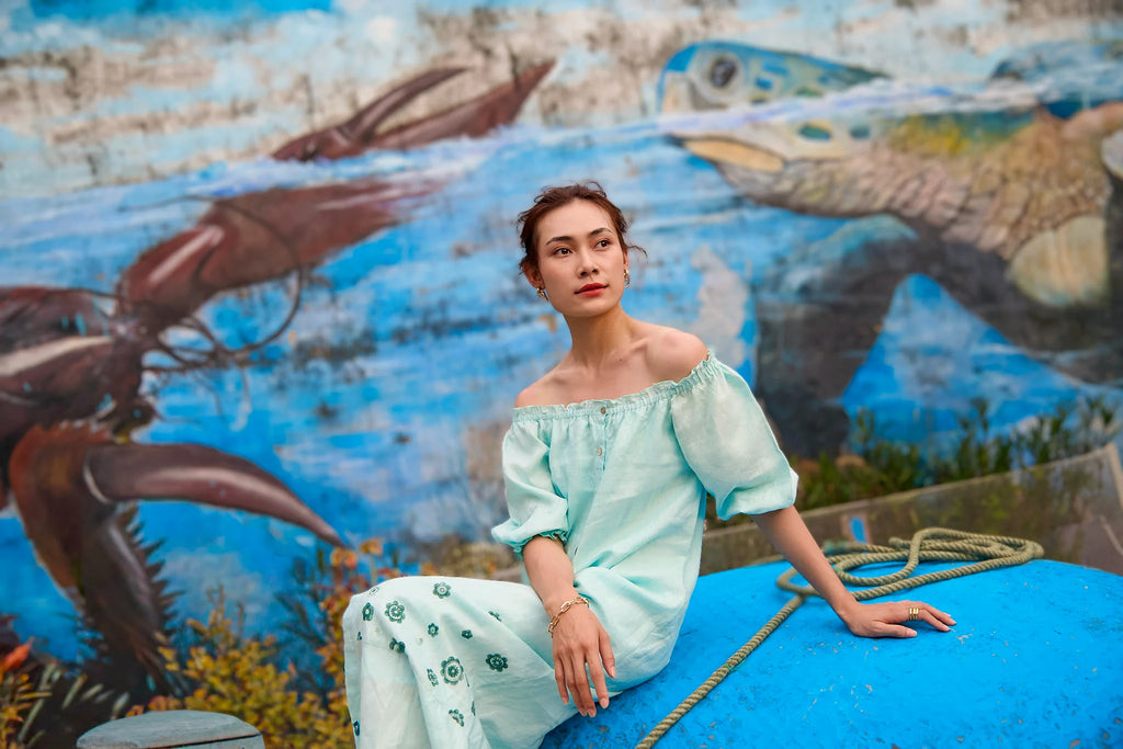 Đầm midi trễ vai linen thêu tay xanh pastel thời trang Hity