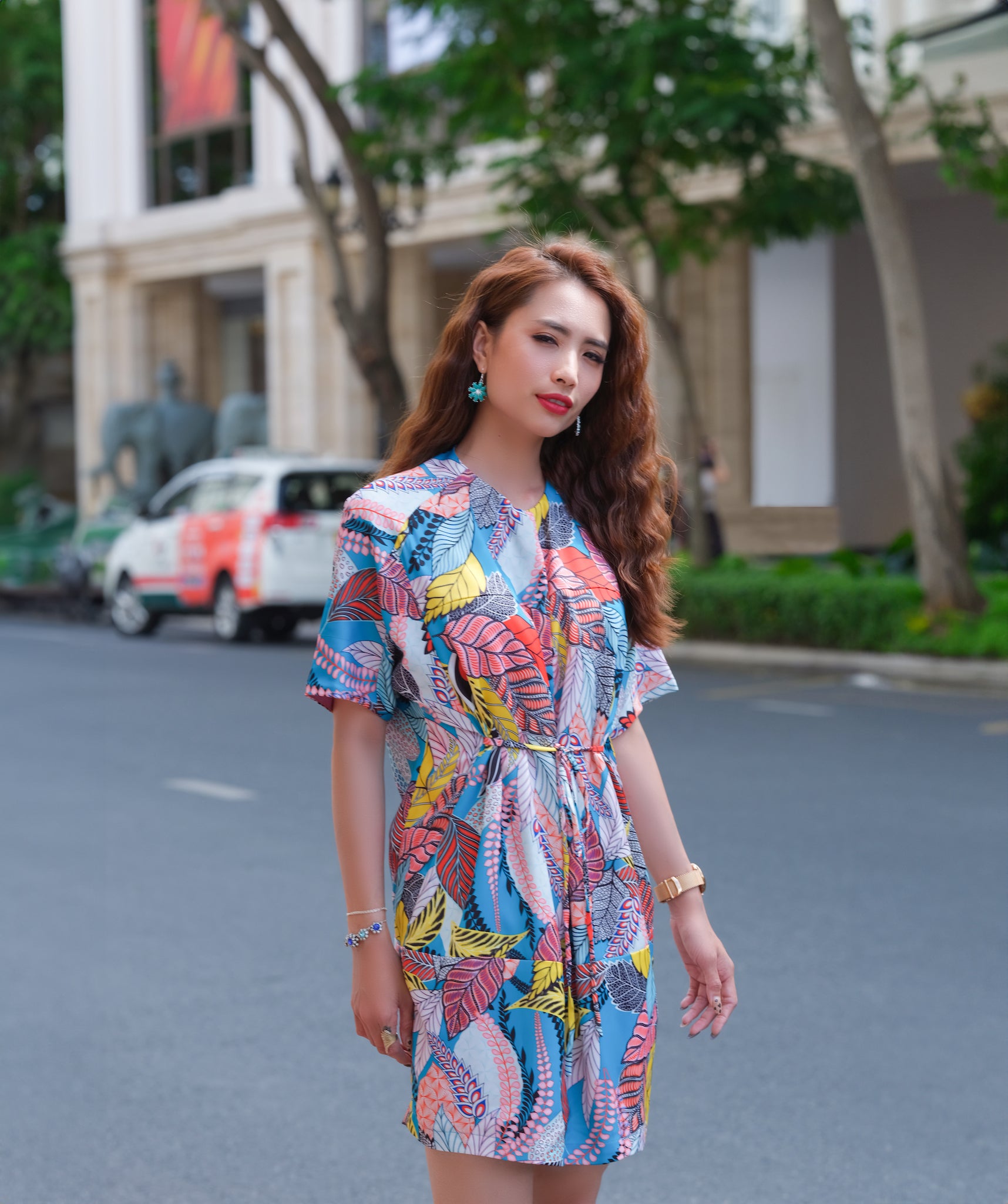 Đầm mini suông hoa lá lập thể thời trang Hity