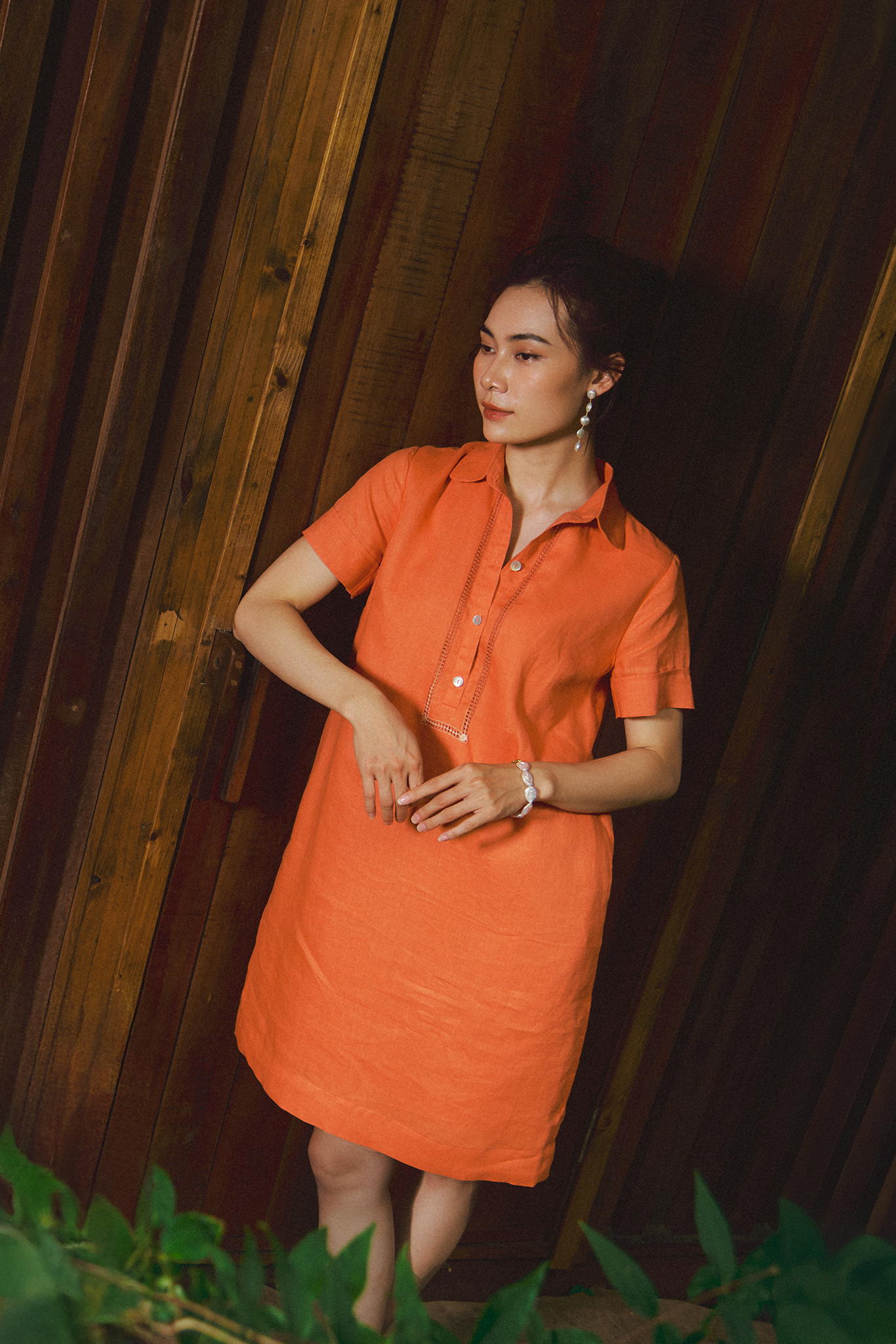 Đầm sơ mi linen thêu tay rút chỉ thời trang Hity