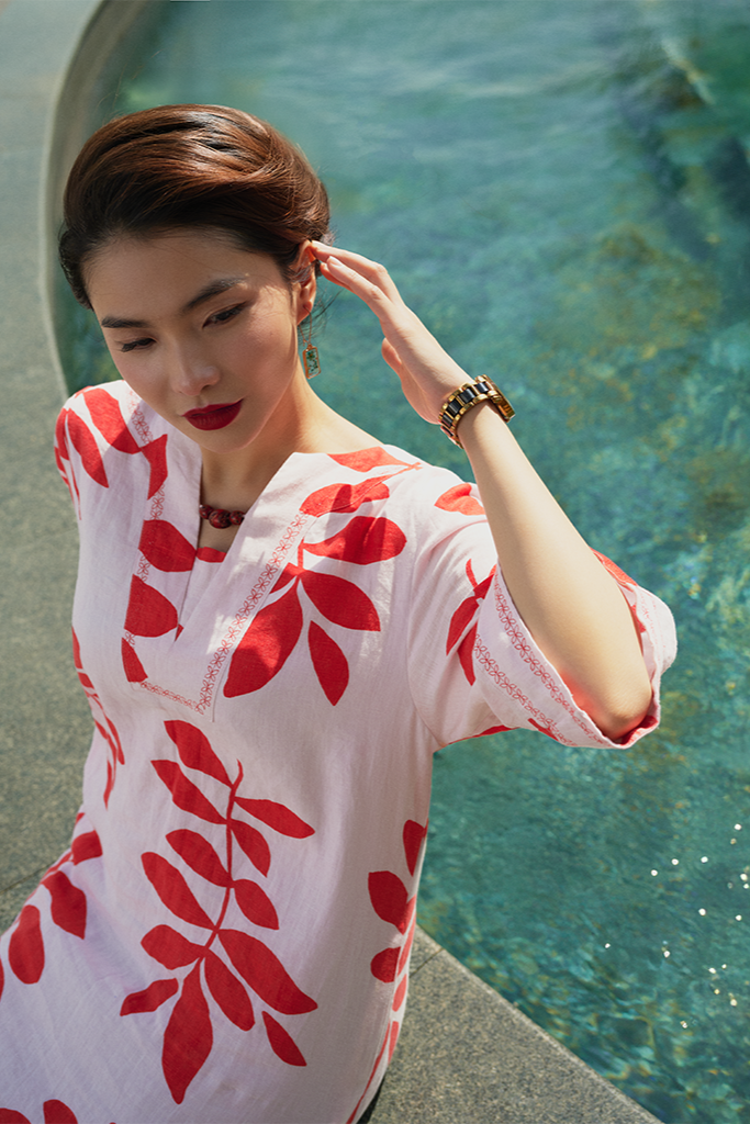 Đầm suông linen lá đỏ thêu lắc tay thời trang Hity