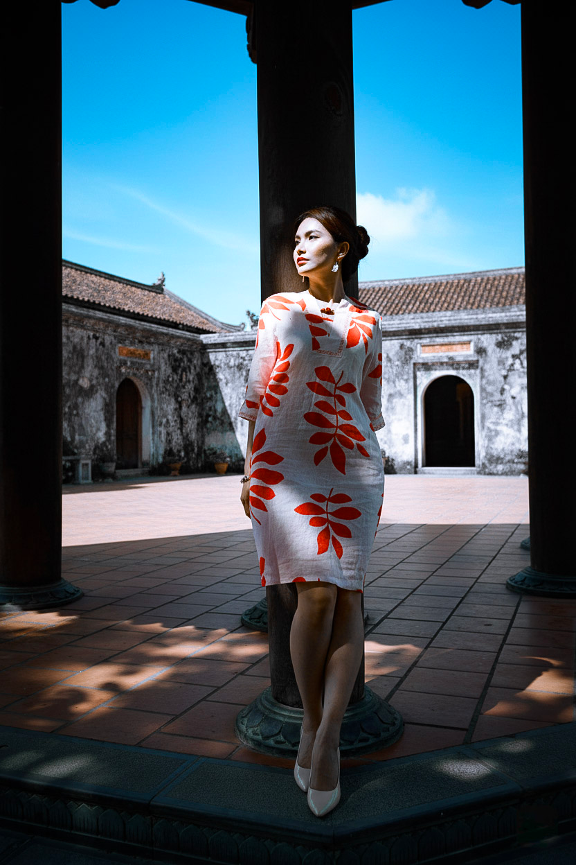 Đầm suông linen lá đỏ thêu lắc tay thời trang Hity