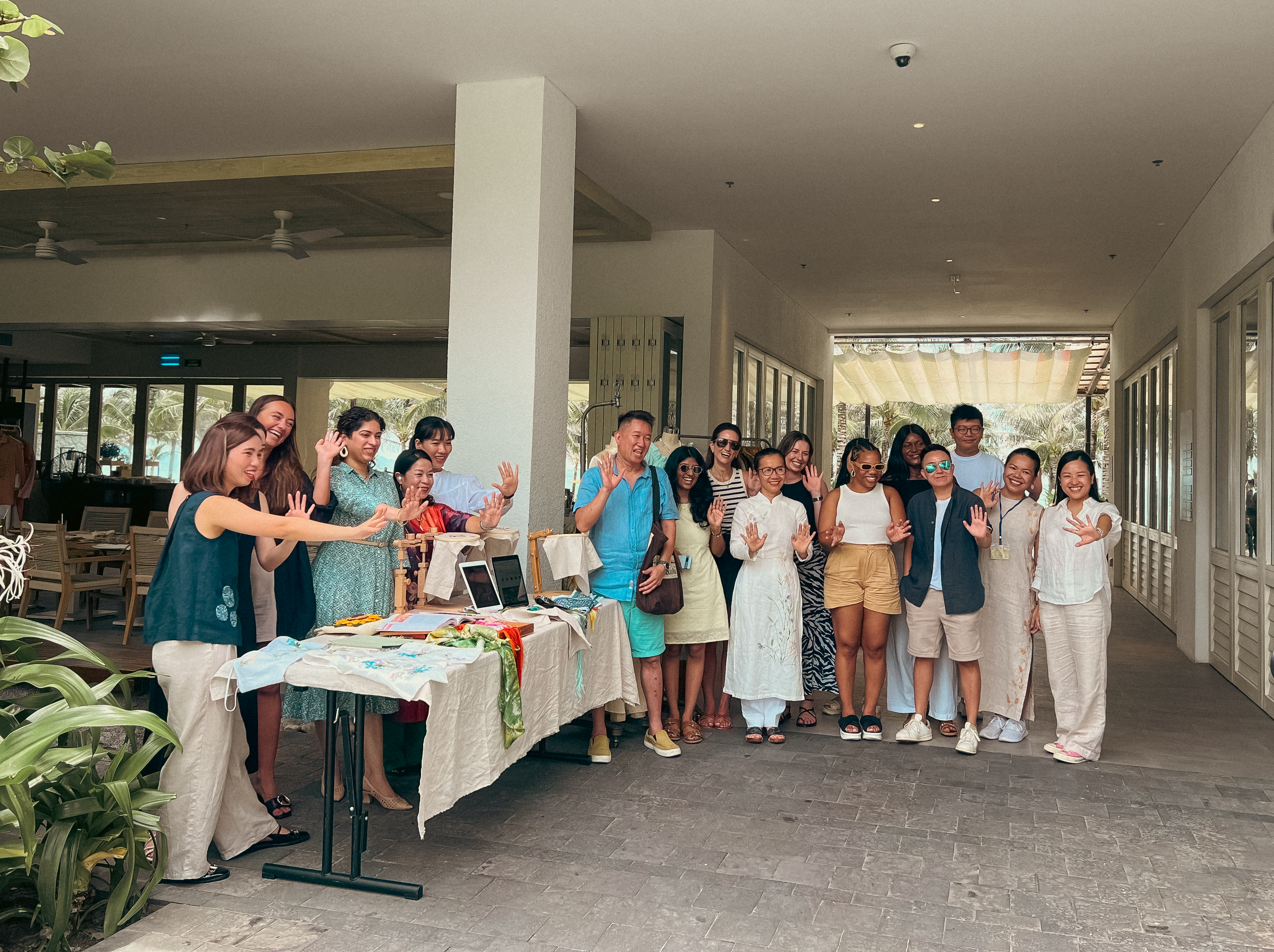 Workshop liệu pháp thêu tay trải nghiệm thêu tay truyền thống thời trang Hity