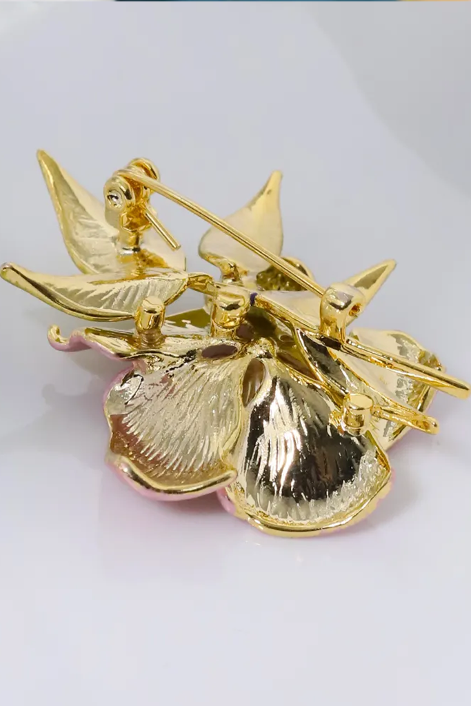 Cài áo hoa hồng đính ngọc trai baroque thời trang Hity