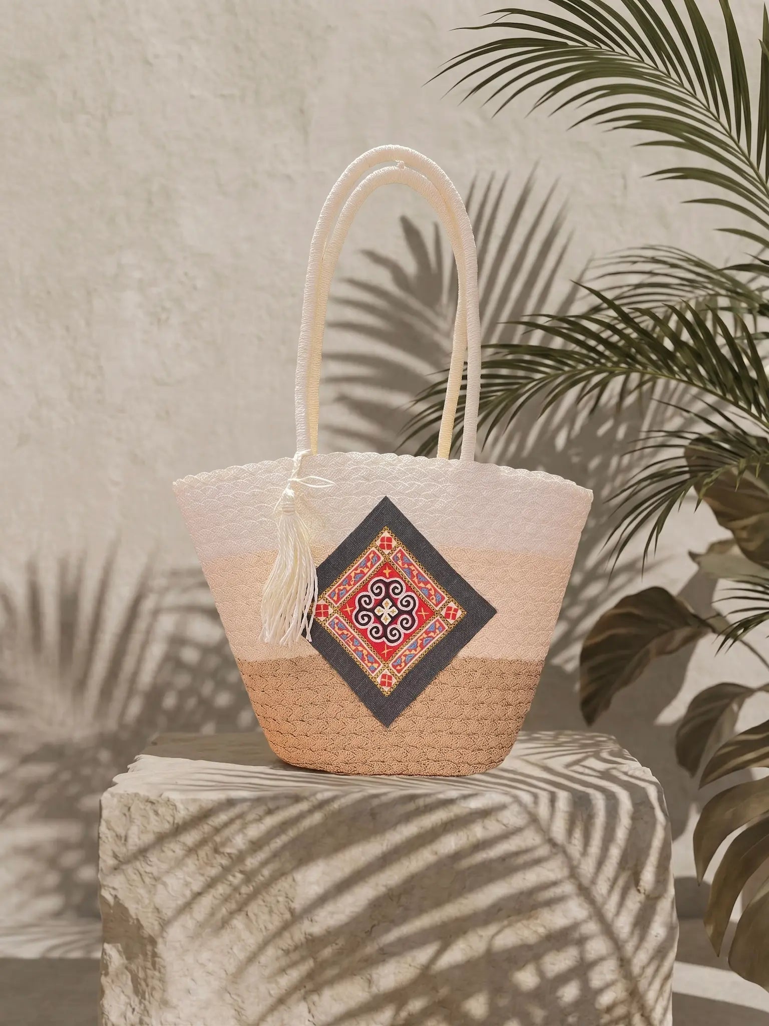 Giỏ cói phối thổ cẩm dáng tote thời trang Hity