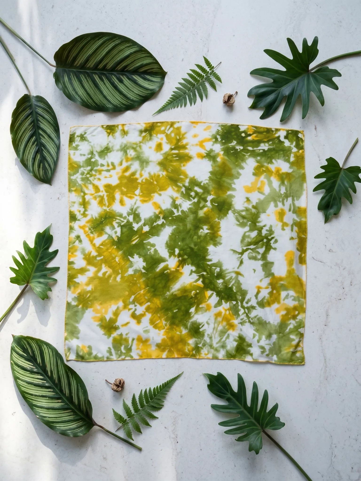 Khăn lụa tơ tằm nhuộm loang tiedye vuông mini thời trang Hity