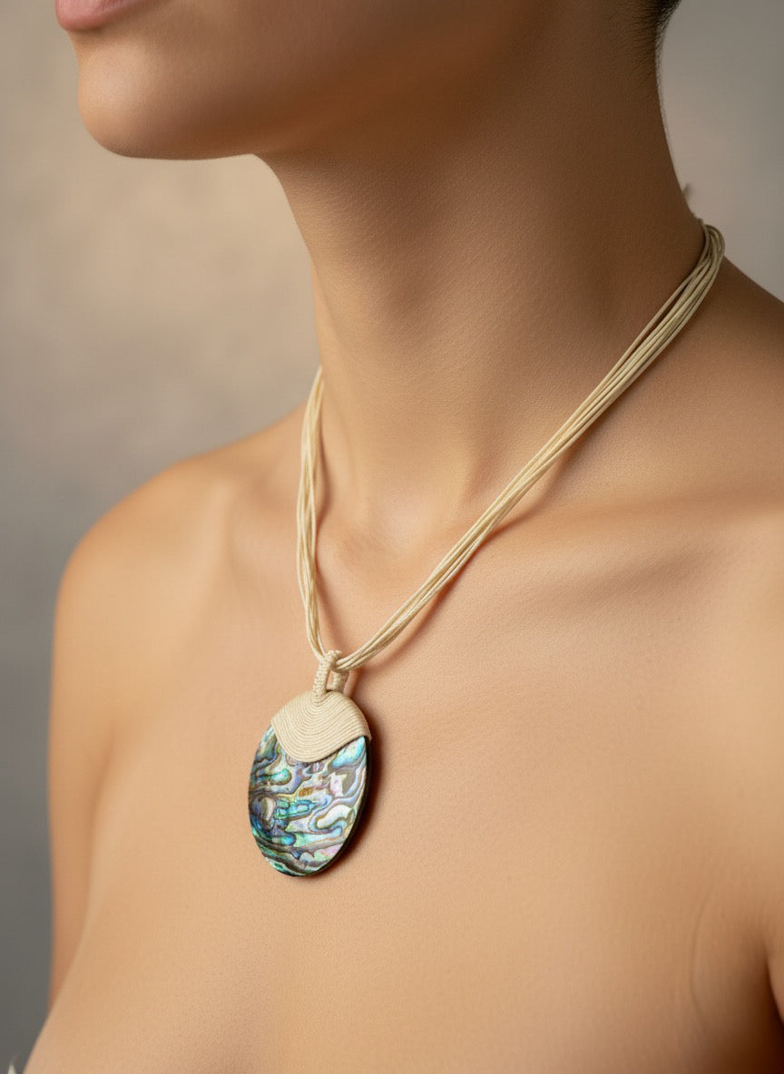 Vòng cổ cửu khổng bào ngư trang sức thủ công mỹ nghệ thời trang Hity