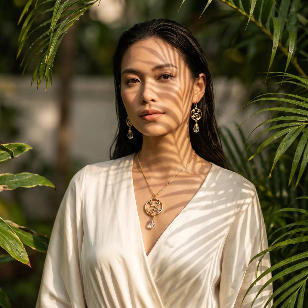 Dây Chuyền Nguyệt Vọng