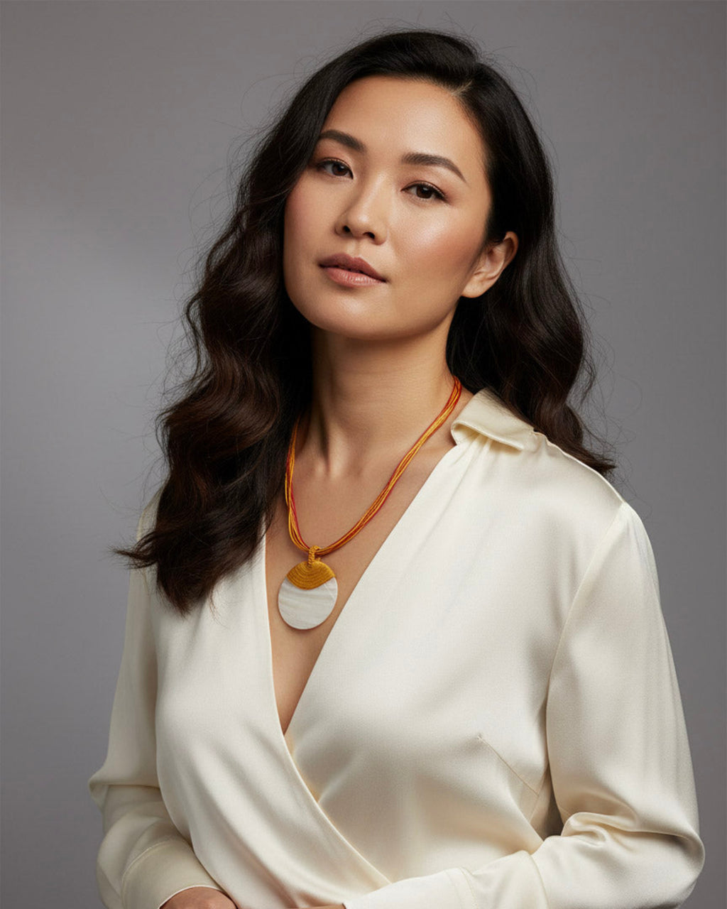 Vòng cổ mặt xà cừ thời trang Hity