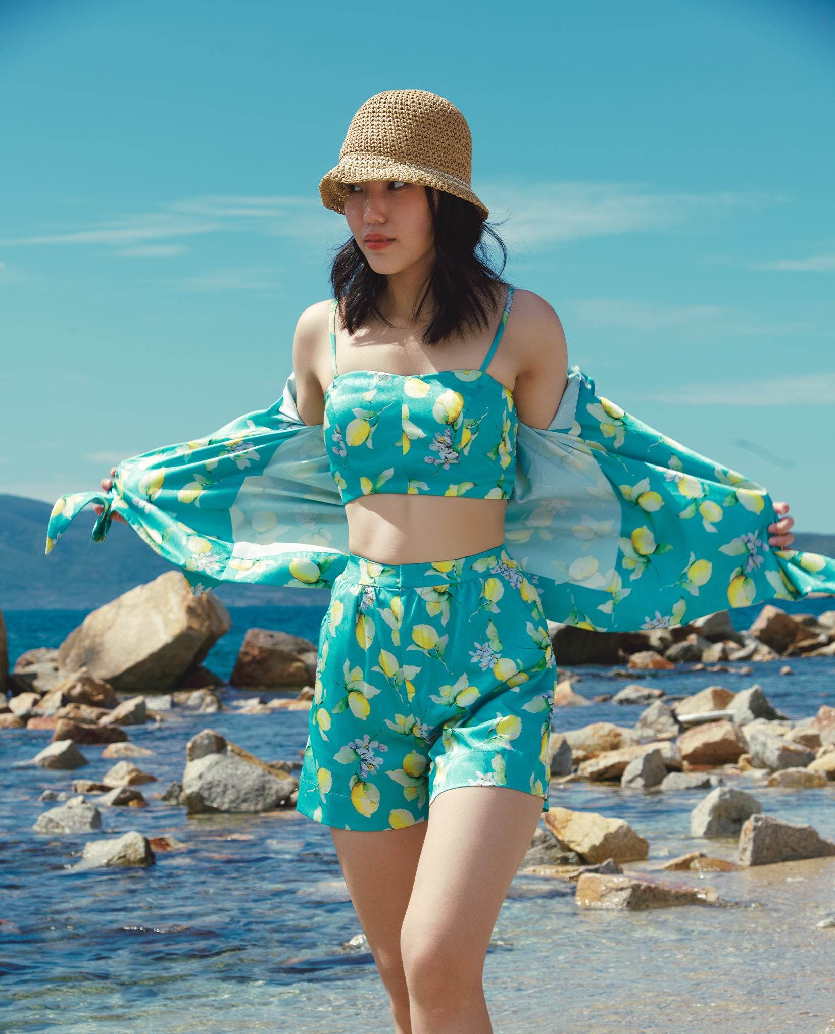 Áo Khoác Lụa Hạ Viên TOP236 - Hity