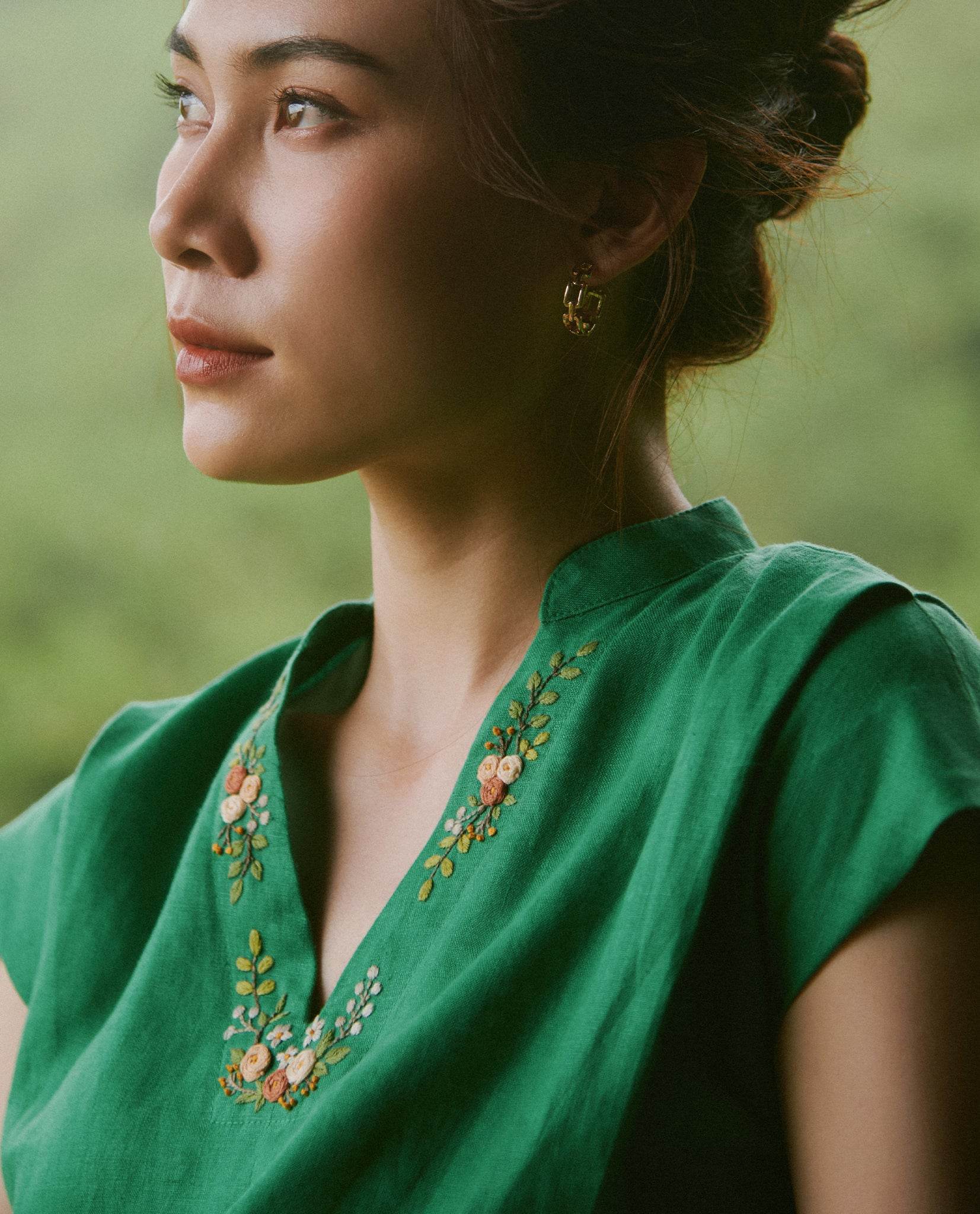 Áo Linen Thêu Tay Tú TOP218 - Hity