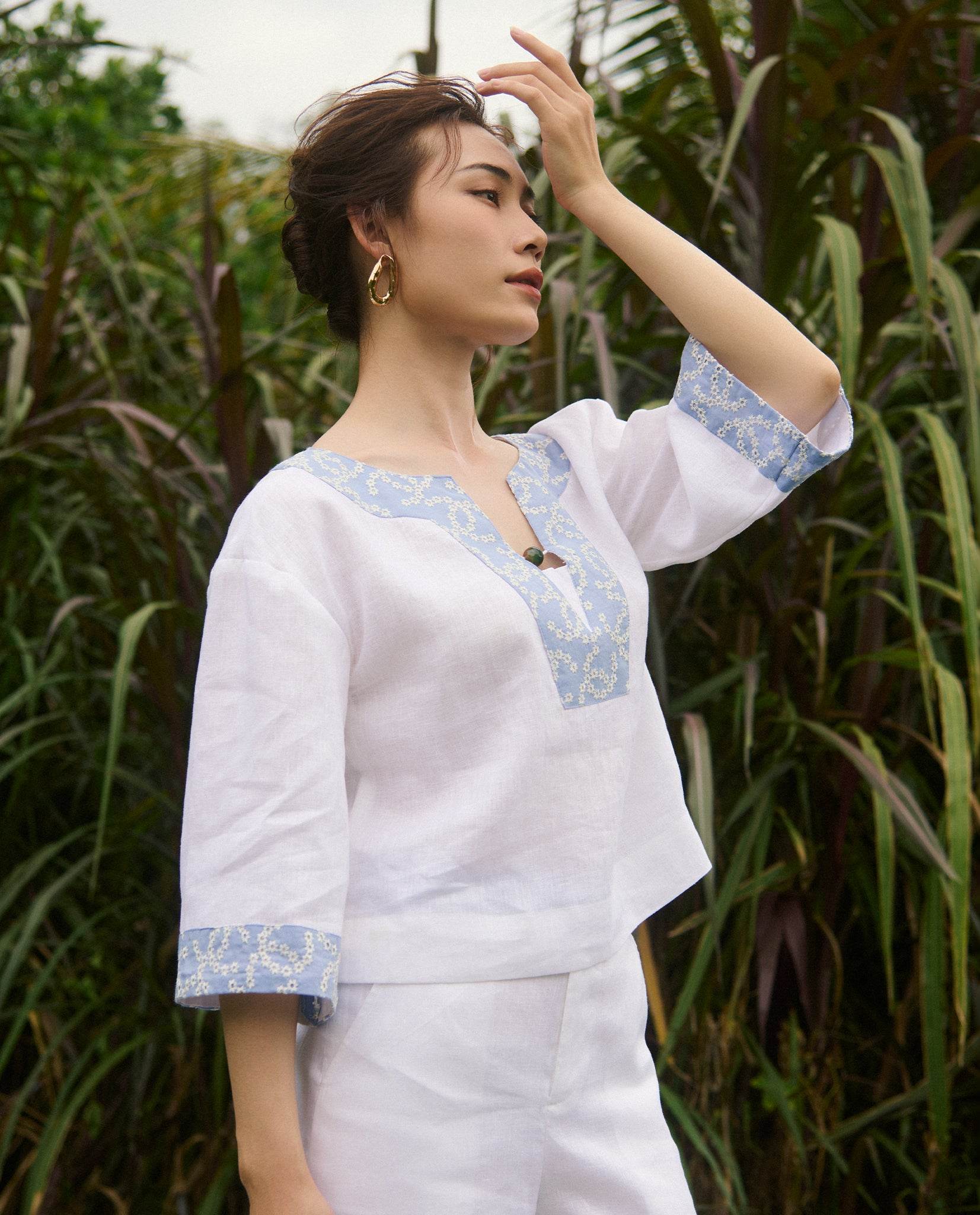 Áo Linen Thêu Thảo TOP233 - Hity